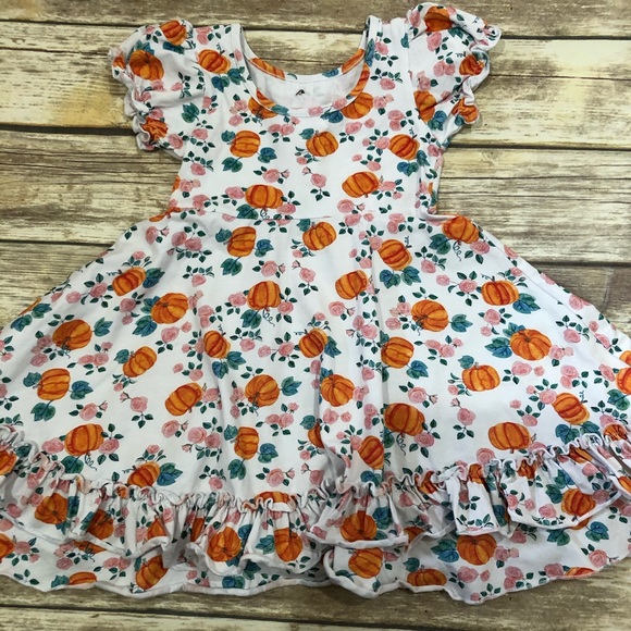 Tiny twirls pumpkin dress - Picture 4 of 7